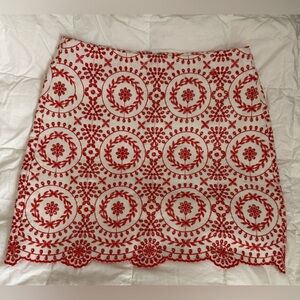 LOFT Skirt White with red embroidery Size 6P Petite